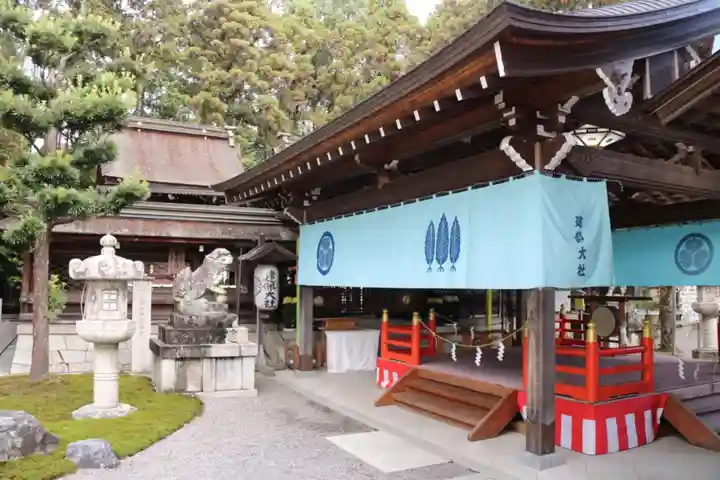 建部大社の本殿・本堂