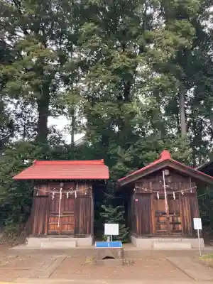 六所神社の{uncategorized: "未分類", other: "その他", undefined: "問題あり", building: "その他建物", grave: "お墓", sacred_gate: "鳥居", guardian: "狛犬", statue: "像", buddha: "仏像", history: "歴史", nature: "自然", garden: "庭園", animal: "動物", pagoda: "塔", temizu: "手水舎", mountain_gate: "山門・神門", sanctuary: "本殿・本堂", subordinate: "末社・摂社", art: "芸術", scenery: "景色", jizo: "地蔵", ema: "絵馬", goshuin: "御朱印", omikuji: "おみくじ", items: "授与品その他", amulet: "お守り", goshuincho: "御朱印帳", eats: "食事", festival: "お祭り", votive_dance: "神楽", shichigosan: "七五三参", wedding: "結婚式", experience: "体験その他", initially: "初詣", around: "周辺", anti_infection: "感染症対策"}