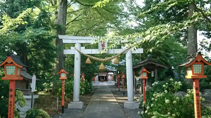 山田八幡神社の鳥居