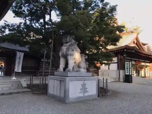 寒川神社の狛犬