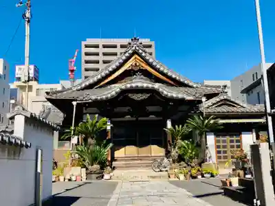 安用寺の本殿・本堂
