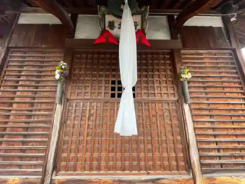 南無神変大菩薩の{uncategorized: "未分類", other: "その他", undefined: "問題あり", building: "その他建物", grave: "お墓", sacred_gate: "鳥居", guardian: "狛犬", statue: "像", buddha: "仏像", history: "歴史", nature: "自然", garden: "庭園", animal: "動物", pagoda: "塔", temizu: "手水舎", mountain_gate: "山門・神門", sanctuary: "本殿・本堂", subordinate: "末社・摂社", art: "芸術", scenery: "景色", jizo: "地蔵", ema: "絵馬", goshuin: "御朱印", omikuji: "おみくじ", items: "授与品その他", amulet: "お守り", goshuincho: "御朱印帳", eats: "食事", festival: "お祭り", votive_dance: "神楽", shichigosan: "七五三参", wedding: "結婚式", experience: "体験その他", initially: "初詣", around: "周辺", anti_infection: "感染症対策"}