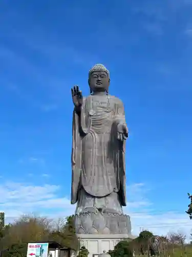 東本願寺本廟 牛久浄苑（牛久大仏）(茨城県)