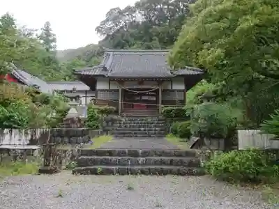 岩水寺の本殿・本堂