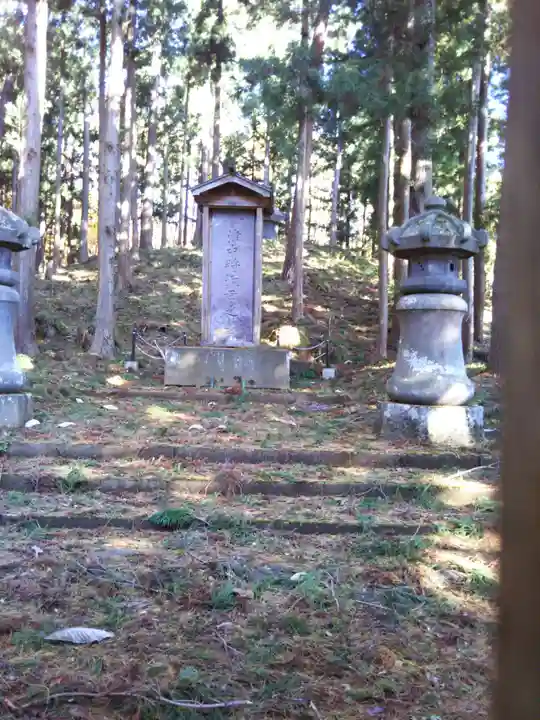 土津神社|こどもと出世の神さまのお墓