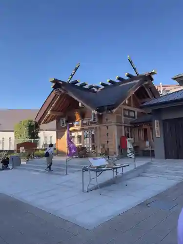駒込妙義神社の{uncategorized: "未分類", other: "その他", undefined: "問題あり", building: "その他建物", grave: "お墓", sacred_gate: "鳥居", guardian: "狛犬", statue: "像", buddha: "仏像", history: "歴史", nature: "自然", garden: "庭園", animal: "動物", pagoda: "塔", temizu: "手水舎", mountain_gate: "山門・神門", sanctuary: "本殿・本堂", subordinate: "末社・摂社", art: "芸術", scenery: "景色", jizo: "地蔵", ema: "絵馬", goshuin: "御朱印", omikuji: "おみくじ", items: "授与品その他", amulet: "お守り", goshuincho: "御朱印帳", eats: "食事", festival: "お祭り", votive_dance: "神楽", shichigosan: "七五三参", wedding: "結婚式", experience: "体験その他", initially: "初詣", around: "周辺", anti_infection: "感染症対策"}