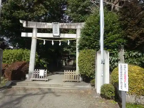 御霊神社の鳥居