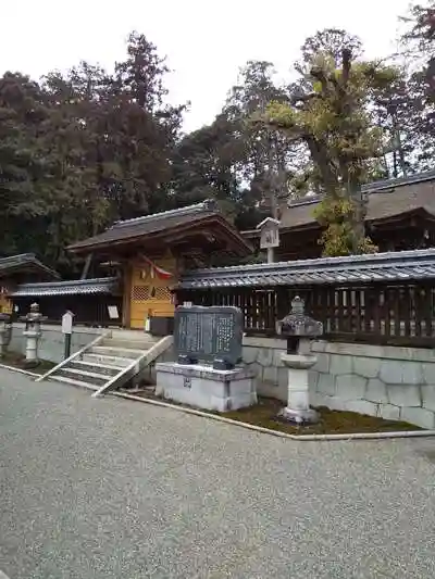 奥石神社の本殿