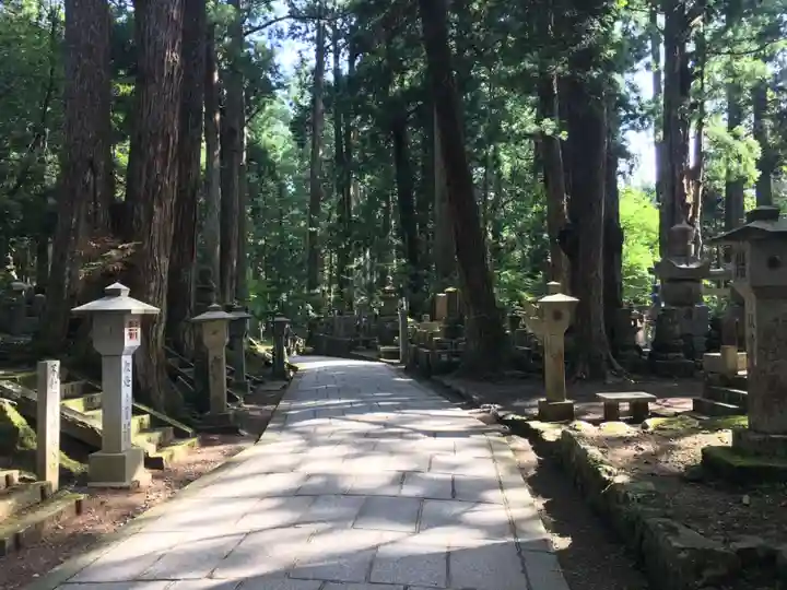 高野山金剛峯寺奥の院のその他建物