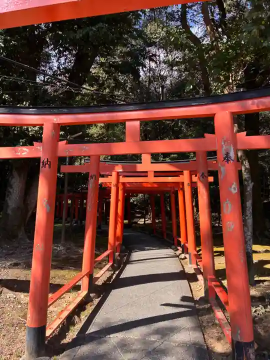 長山稲荷社(橿原神宮末社)の鳥居