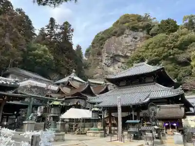 宝山寺の{uncategorized: "未分類", other: "その他", undefined: "問題あり", building: "その他建物", grave: "お墓", sacred_gate: "鳥居", guardian: "狛犬", statue: "像", buddha: "仏像", history: "歴史", nature: "自然", garden: "庭園", animal: "動物", pagoda: "塔", temizu: "手水舎", mountain_gate: "山門・神門", sanctuary: "本殿・本堂", subordinate: "末社・摂社", art: "芸術", scenery: "景色", jizo: "地蔵", ema: "絵馬", goshuin: "御朱印", omikuji: "おみくじ", items: "授与品その他", amulet: "お守り", goshuincho: "御朱印帳", eats: "食事", festival: "お祭り", votive_dance: "神楽", shichigosan: "七五三参", wedding: "結婚式", experience: "体験その他", initially: "初詣", around: "周辺", anti_infection: "感染症対策"}