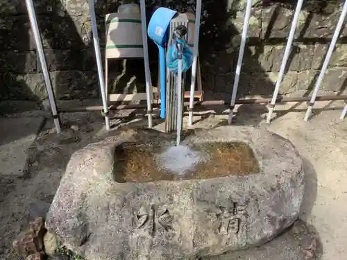 八事山 興正寺の手水舎