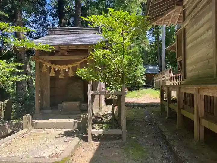 金沢八幡神社(岩手県)