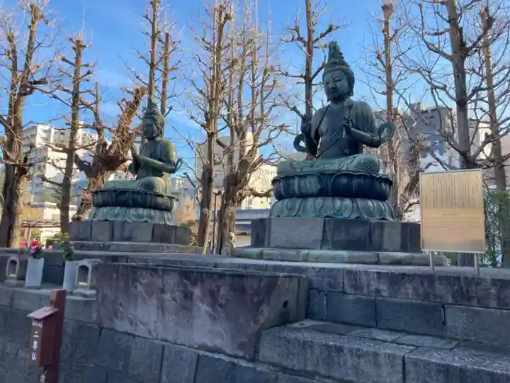 浅草寺の仏像