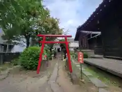 上戸田氷川神社の鳥居