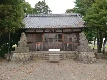 鞆尾神社の本殿・本堂
