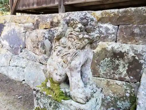 上鴨川住吉神社の狛犬