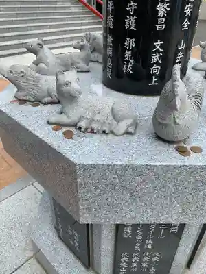 新川皇大神社の狛犬