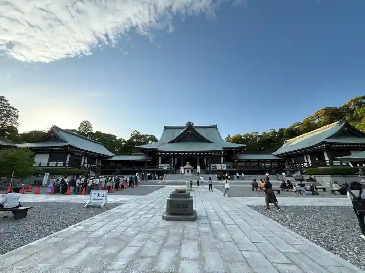 尊永寺の{uncategorized: "未分類", other: "その他", undefined: "問題あり", building: "その他建物", grave: "お墓", sacred_gate: "鳥居", guardian: "狛犬", statue: "像", buddha: "仏像", history: "歴史", nature: "自然", garden: "庭園", animal: "動物", pagoda: "塔", temizu: "手水舎", mountain_gate: "山門・神門", sanctuary: "本殿・本堂", subordinate: "末社・摂社", art: "芸術", scenery: "景色", jizo: "地蔵", ema: "絵馬", goshuin: "御朱印", omikuji: "おみくじ", items: "授与品その他", amulet: "お守り", goshuincho: "御朱印帳", eats: "食事", festival: "お祭り", votive_dance: "神楽", shichigosan: "七五三参", wedding: "結婚式", experience: "体験その他", initially: "初詣", around: "周辺", anti_infection: "感染症対策"}