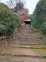 白毫寺の山門・神門