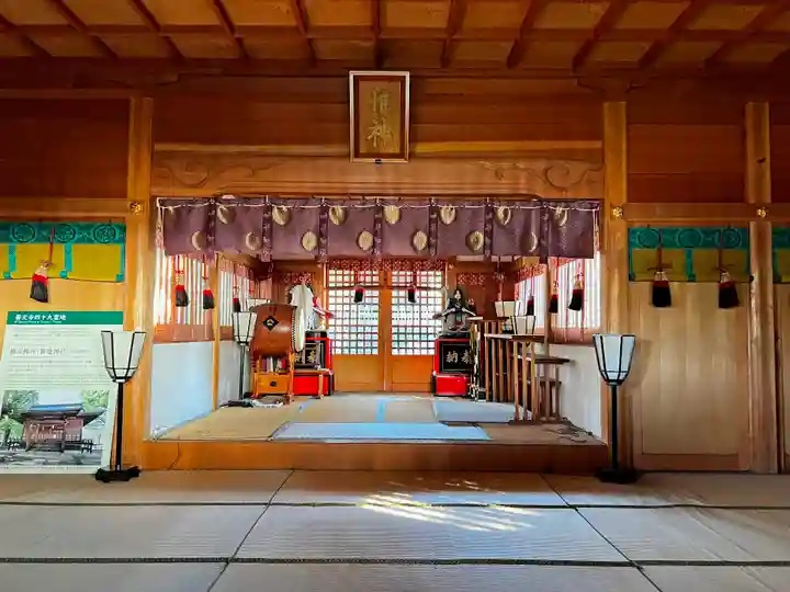 柳原神社の本殿・本堂