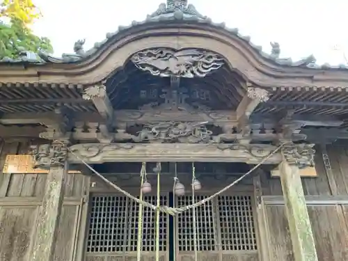 諏訪神社の本殿・本堂