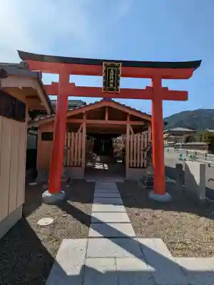 大神門神社の{uncategorized: "未分類", other: "その他", undefined: "問題あり", building: "その他建物", grave: "お墓", sacred_gate: "鳥居", guardian: "狛犬", statue: "像", buddha: "仏像", history: "歴史", nature: "自然", garden: "庭園", animal: "動物", pagoda: "塔", temizu: "手水舎", mountain_gate: "山門・神門", sanctuary: "本殿・本堂", subordinate: "末社・摂社", art: "芸術", scenery: "景色", jizo: "地蔵", ema: "絵馬", goshuin: "御朱印", omikuji: "おみくじ", items: "授与品その他", amulet: "お守り", goshuincho: "御朱印帳", eats: "食事", festival: "お祭り", votive_dance: "神楽", shichigosan: "七五三参", wedding: "結婚式", experience: "体験その他", initially: "初詣", around: "周辺", anti_infection: "感染症対策"}