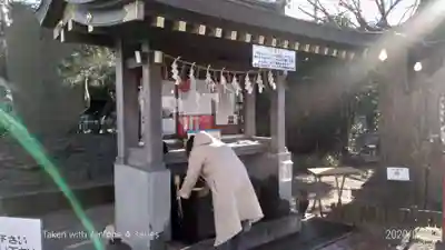 久里浜天神社の手水舎