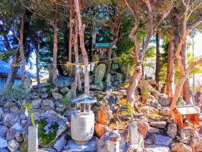 縣神社（萩原町萩原）の末社・摂社