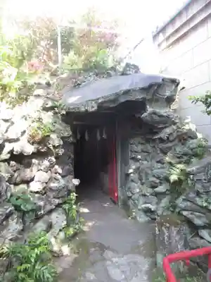 江島杉山神社の本殿・本堂