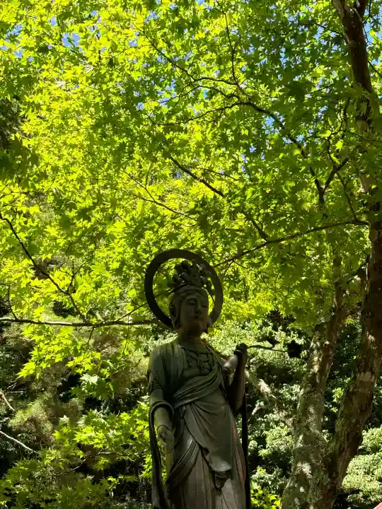 迦葉山龍華院弥勒護国寺(弥勒寺)(群馬県)