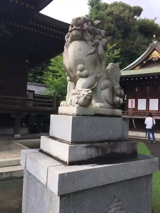 赤羽八幡神社の狛犬