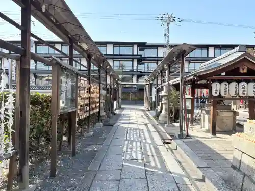 摩利支天堂 禅居庵の{uncategorized: "未分類", other: "その他", undefined: "問題あり", building: "その他建物", grave: "お墓", sacred_gate: "鳥居", guardian: "狛犬", statue: "像", buddha: "仏像", history: "歴史", nature: "自然", garden: "庭園", animal: "動物", pagoda: "塔", temizu: "手水舎", mountain_gate: "山門・神門", sanctuary: "本殿・本堂", subordinate: "末社・摂社", art: "芸術", scenery: "景色", jizo: "地蔵", ema: "絵馬", goshuin: "御朱印", omikuji: "おみくじ", items: "授与品その他", amulet: "お守り", goshuincho: "御朱印帳", eats: "食事", festival: "お祭り", votive_dance: "神楽", shichigosan: "七五三参", wedding: "結婚式", experience: "体験その他", initially: "初詣", around: "周辺", anti_infection: "感染症対策"}
