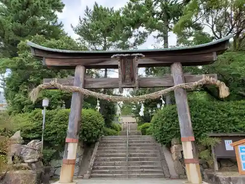 森・深江・青木 総氏神　稲荷神社の鳥居