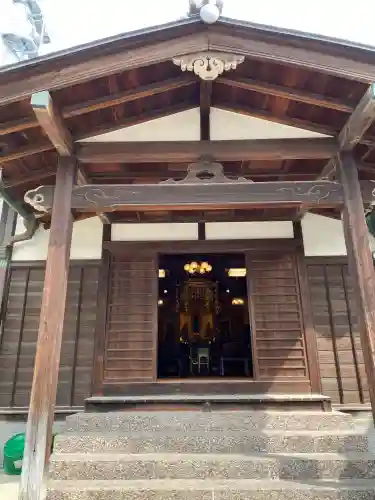 光明寺の{uncategorized: "未分類", other: "その他", undefined: "問題あり", building: "その他建物", grave: "お墓", sacred_gate: "鳥居", guardian: "狛犬", statue: "像", buddha: "仏像", history: "歴史", nature: "自然", garden: "庭園", animal: "動物", pagoda: "塔", temizu: "手水舎", mountain_gate: "山門・神門", sanctuary: "本殿・本堂", subordinate: "末社・摂社", art: "芸術", scenery: "景色", jizo: "地蔵", ema: "絵馬", goshuin: "御朱印", omikuji: "おみくじ", items: "授与品その他", amulet: "お守り", goshuincho: "御朱印帳", eats: "食事", festival: "お祭り", votive_dance: "神楽", shichigosan: "七五三参", wedding: "結婚式", experience: "体験その他", initially: "初詣", around: "周辺", anti_infection: "感染症対策"}