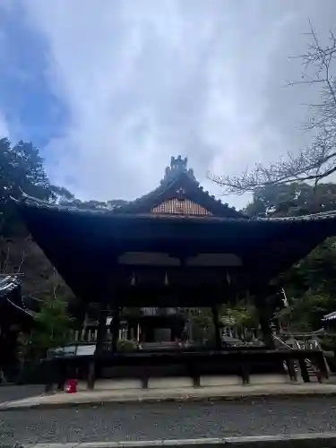 石座神社の{uncategorized: "未分類", other: "その他", undefined: "問題あり", building: "その他建物", grave: "お墓", sacred_gate: "鳥居", guardian: "狛犬", statue: "像", buddha: "仏像", history: "歴史", nature: "自然", garden: "庭園", animal: "動物", pagoda: "塔", temizu: "手水舎", mountain_gate: "山門・神門", sanctuary: "本殿・本堂", subordinate: "末社・摂社", art: "芸術", scenery: "景色", jizo: "地蔵", ema: "絵馬", goshuin: "御朱印", omikuji: "おみくじ", items: "授与品その他", amulet: "お守り", goshuincho: "御朱印帳", eats: "食事", festival: "お祭り", votive_dance: "神楽", shichigosan: "七五三参", wedding: "結婚式", experience: "体験その他", initially: "初詣", around: "周辺", anti_infection: "感染症対策"}