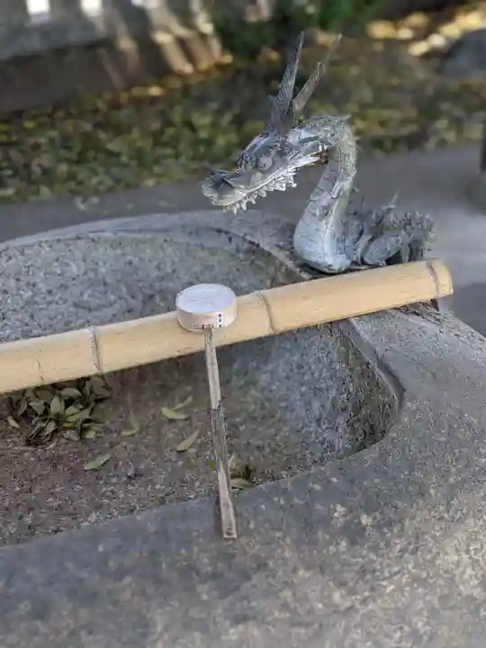 御井神社の手水舎