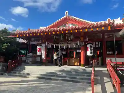 波上宮の本殿・本堂