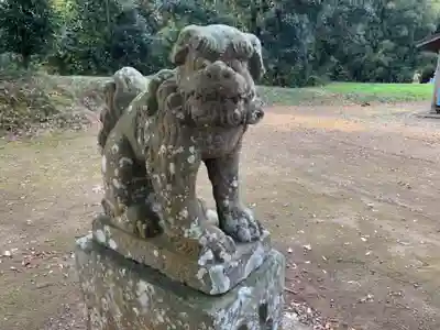根元神社の狛犬