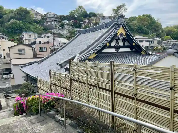 長源寺の{uncategorized: "未分類", other: "その他", undefined: "問題あり", building: "その他建物", grave: "お墓", sacred_gate: "鳥居", guardian: "狛犬", statue: "像", buddha: "仏像", history: "歴史", nature: "自然", garden: "庭園", animal: "動物", pagoda: "塔", temizu: "手水舎", mountain_gate: "山門・神門", sanctuary: "本殿・本堂", subordinate: "末社・摂社", art: "芸術", scenery: "景色", jizo: "地蔵", ema: "絵馬", goshuin: "御朱印", omikuji: "おみくじ", items: "授与品その他", amulet: "お守り", goshuincho: "御朱印帳", eats: "食事", festival: "お祭り", votive_dance: "神楽", shichigosan: "七五三参", wedding: "結婚式", experience: "体験その他", initially: "初詣", around: "周辺", anti_infection: "感染症対策"}