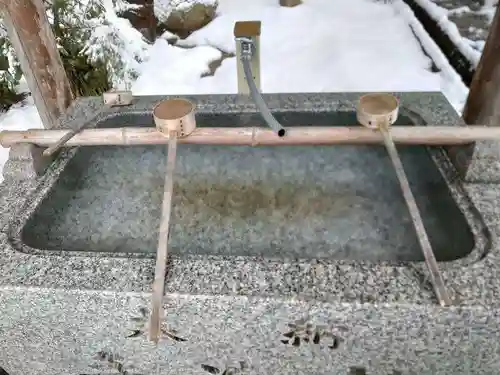 栗溪神社の手水