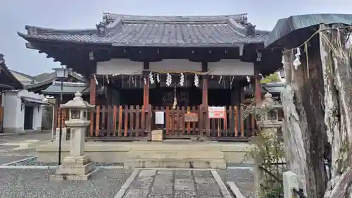 六請神社の本殿・本堂