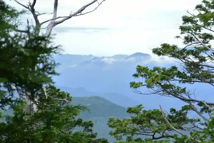 三峯神社奥宮(埼玉県)