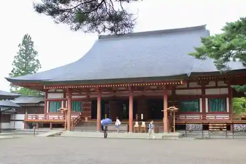 毛越寺の本殿・本堂