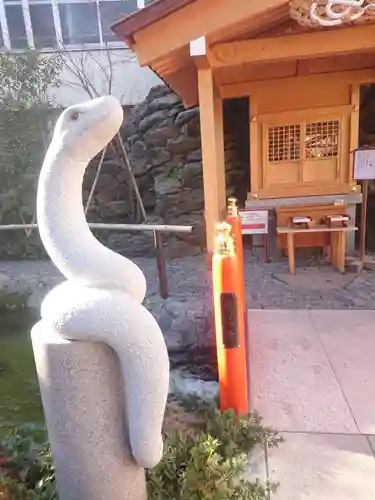 蛇窪神社の狛犬