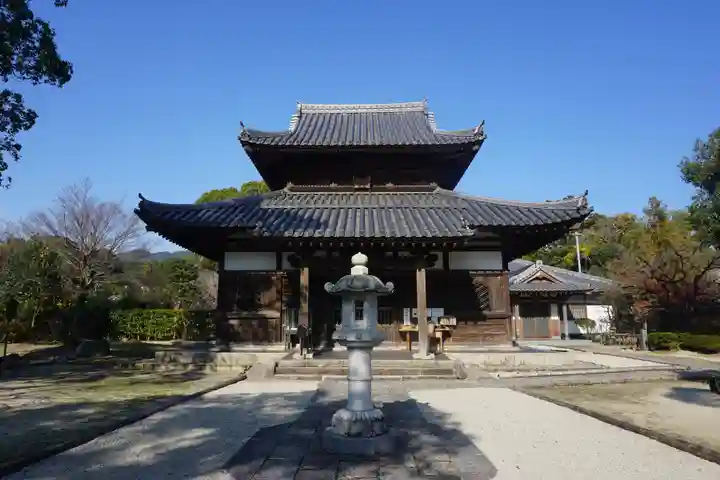 戒壇院の本殿・本堂