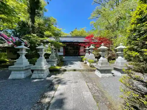 山中浅間神社の{uncategorized: "未分類", other: "その他", undefined: "問題あり", building: "その他建物", grave: "お墓", sacred_gate: "鳥居", guardian: "狛犬", statue: "像", buddha: "仏像", history: "歴史", nature: "自然", garden: "庭園", animal: "動物", pagoda: "塔", temizu: "手水舎", mountain_gate: "山門・神門", sanctuary: "本殿・本堂", subordinate: "末社・摂社", art: "芸術", scenery: "景色", jizo: "地蔵", ema: "絵馬", goshuin: "御朱印", omikuji: "おみくじ", items: "授与品その他", amulet: "お守り", goshuincho: "御朱印帳", eats: "食事", festival: "お祭り", votive_dance: "神楽", shichigosan: "七五三参", wedding: "結婚式", experience: "体験その他", initially: "初詣", around: "周辺", anti_infection: "感染症対策"}