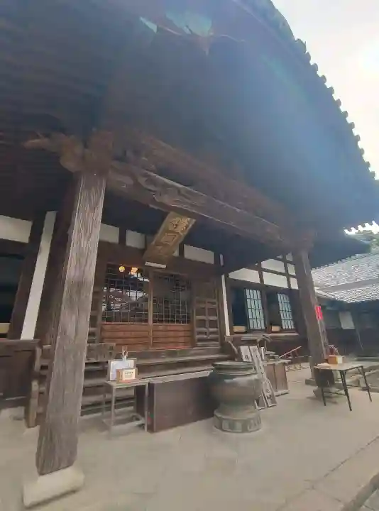 秋葉總本殿可睡斎の{uncategorized: "未分類", other: "その他", undefined: "問題あり", building: "その他建物", grave: "お墓", sacred_gate: "鳥居", guardian: "狛犬", statue: "像", buddha: "仏像", history: "歴史", nature: "自然", garden: "庭園", animal: "動物", pagoda: "塔", temizu: "手水舎", mountain_gate: "山門・神門", sanctuary: "本殿・本堂", subordinate: "末社・摂社", art: "芸術", scenery: "景色", jizo: "地蔵", ema: "絵馬", goshuin: "御朱印", omikuji: "おみくじ", items: "授与品その他", amulet: "お守り", goshuincho: "御朱印帳", eats: "食事", festival: "お祭り", votive_dance: "神楽", shichigosan: "七五三参", wedding: "結婚式", experience: "体験その他", initially: "初詣", around: "周辺", anti_infection: "感染症対策"}