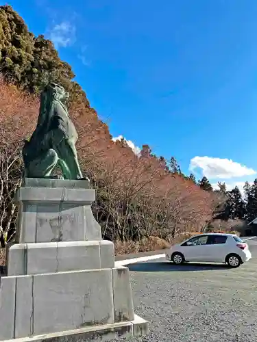 秋葉山本宮 秋葉神社 上社の狛犬