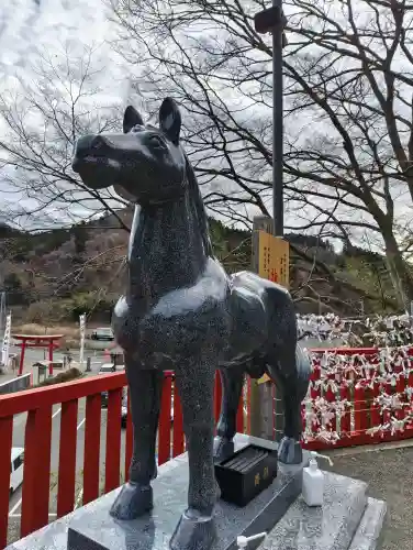 早馬神社の{uncategorized: "未分類", other: "その他", undefined: "問題あり", building: "その他建物", grave: "お墓", sacred_gate: "鳥居", guardian: "狛犬", statue: "像", buddha: "仏像", history: "歴史", nature: "自然", garden: "庭園", animal: "動物", pagoda: "塔", temizu: "手水舎", mountain_gate: "山門・神門", sanctuary: "本殿・本堂", subordinate: "末社・摂社", art: "芸術", scenery: "景色", jizo: "地蔵", ema: "絵馬", goshuin: "御朱印", omikuji: "おみくじ", items: "授与品その他", amulet: "お守り", goshuincho: "御朱印帳", eats: "食事", festival: "お祭り", votive_dance: "神楽", shichigosan: "七五三参", wedding: "結婚式", experience: "体験その他", initially: "初詣", around: "周辺", anti_infection: "感染症対策"}